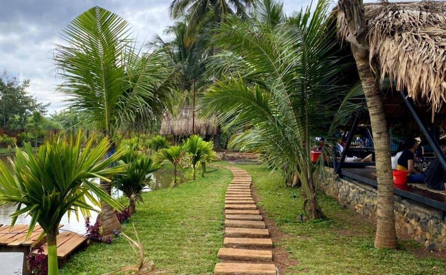 Nhà hàng Mái Lá Buôn Mê Thuột